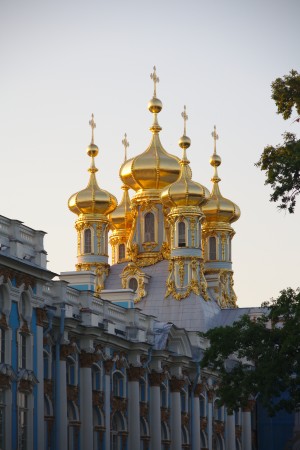 Дворцовая (Воскресенская) церковь