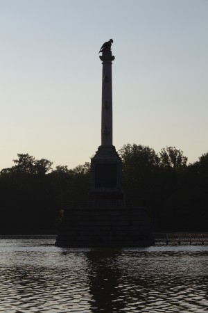 Чесменская (Орловская) колонна